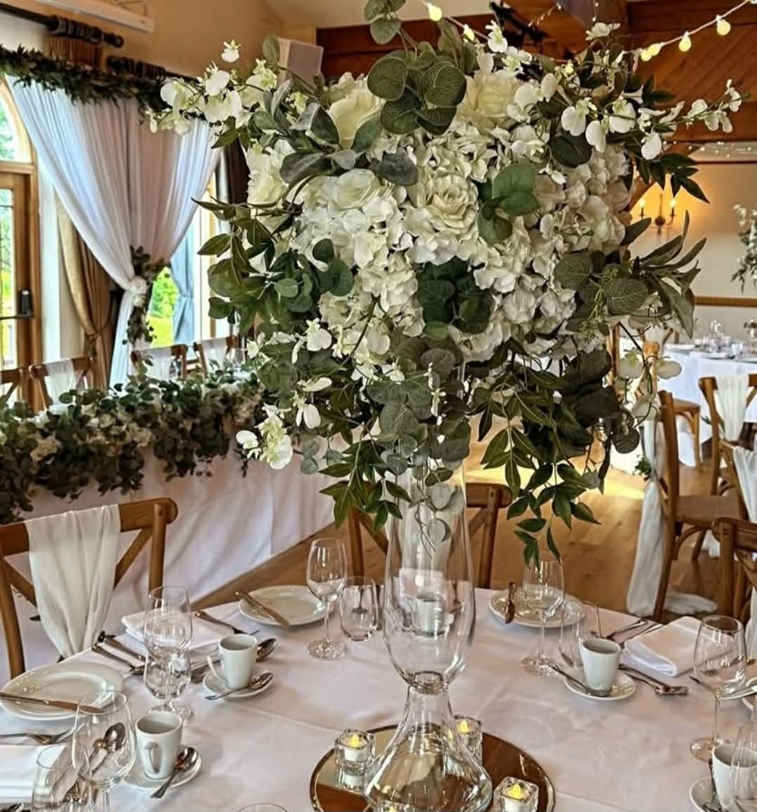 King Arthur Hotel - wedding styling by Simply Elegant Hire